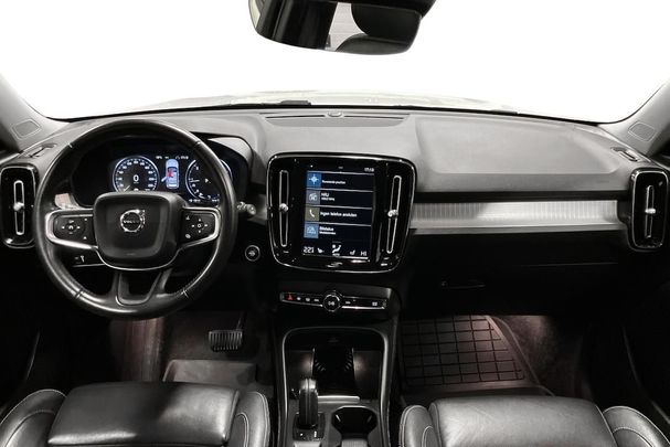 Volvo XC40 D4 AWD 140 kW image number 15