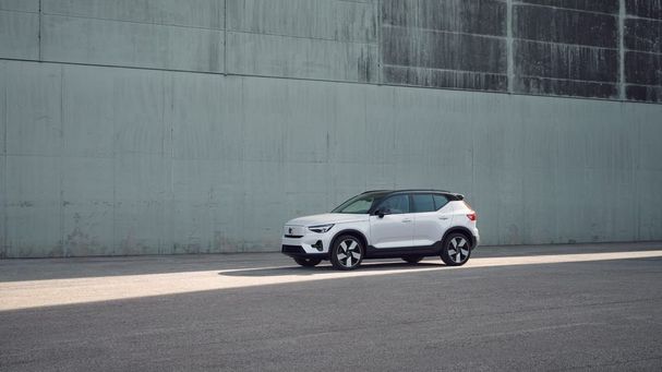 Volvo XC40 Recharge Single Motor Extended Range Plus 188 kW image number 11