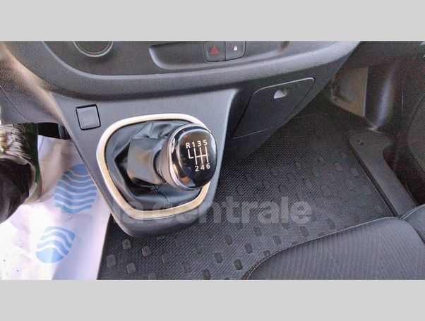 Renault Trafic dCi 120 88 kW image number 26