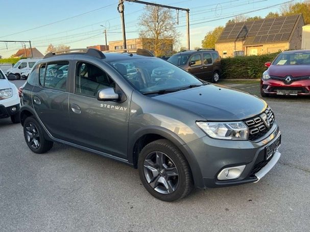 Dacia Sandero Stepway TCe 90 66 kW image number 2