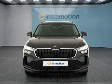 Car image 29