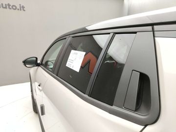 Car image 35