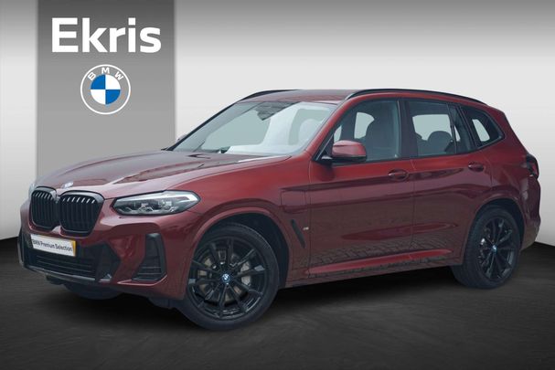 BMW X3 xDrive30e 215 kW image number 1