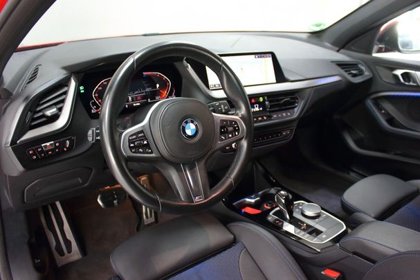 BMW 120d 140 kW image number 18