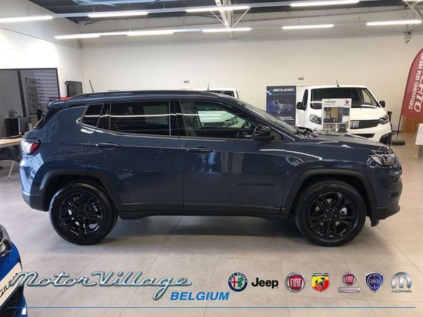 Jeep Compass 1.3 Turbo Night Eagle 96 kW image number 4