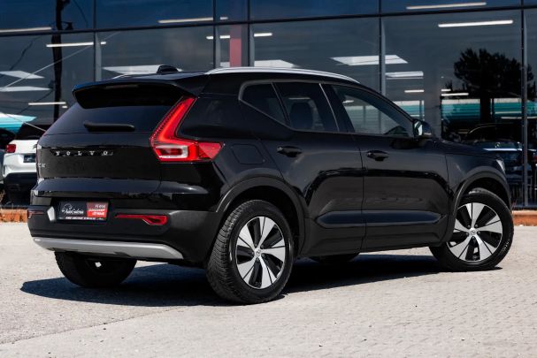 Volvo XC40 D3 Momentum 110 kW image number 10