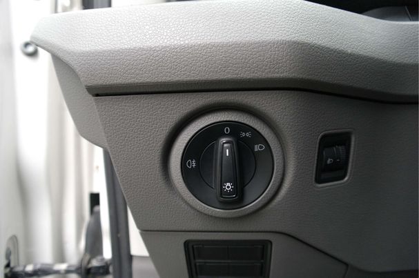 Volkswagen Crafter 30 TDI 75 kW image number 30