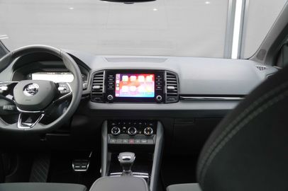 Car image 26