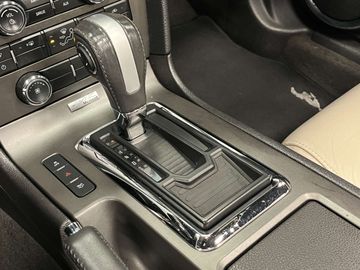 Car image 31