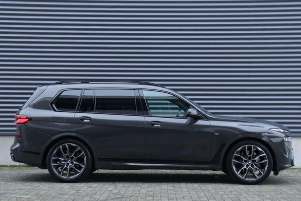 BMW X7 xDrive40i 280 kW image number 3