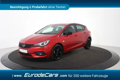 Car image 3