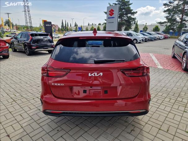 Kia Ceed 1.5 T-GDI 103 kW image number 6