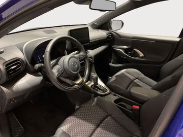 Car image 5