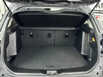 Car image 31