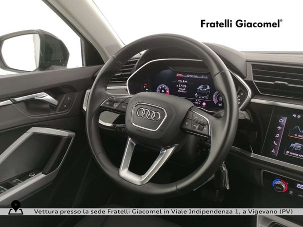 Audi Q3 35 TDI S tronic Business 110 kW image number 14