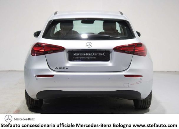 Mercedes-Benz A 180 d Advanced 85 kW image number 3