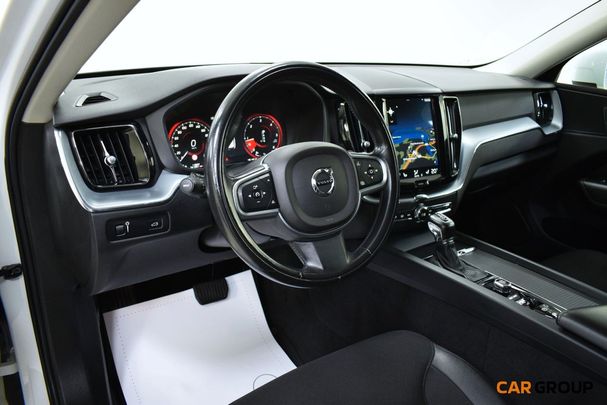 Volvo XC60 D4 AWD Geartronic Momentum 140 kW image number 13