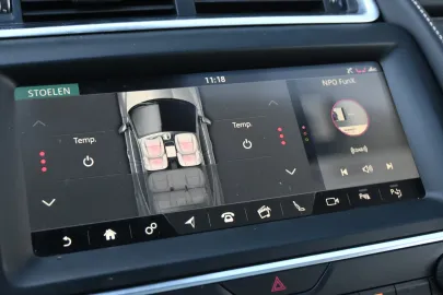 Car image 34