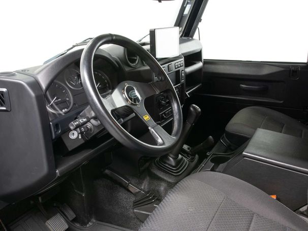 Land Rover Defender 90 2.2 90 kW image number 14