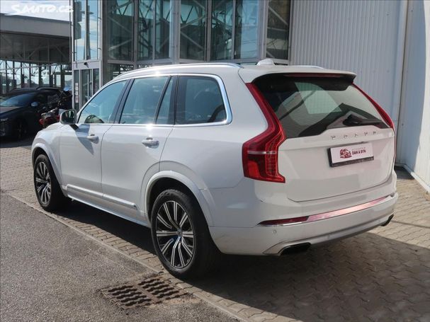 Volvo XC90 B5 AWD Momentum 173 kW image number 4