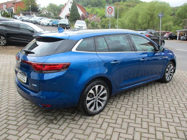 Renault Megane Grandtour E-Tech Plug-in 160 116 kW image number 6