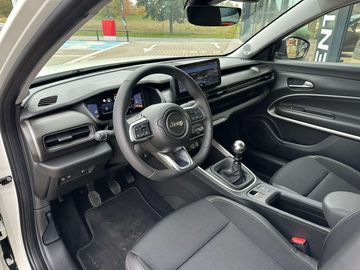 Car image 8