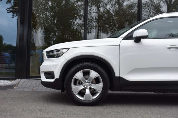 Volvo XC40 T3 120 kW image number 5