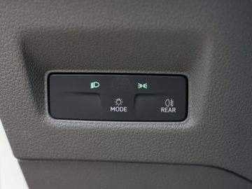 Car image 37