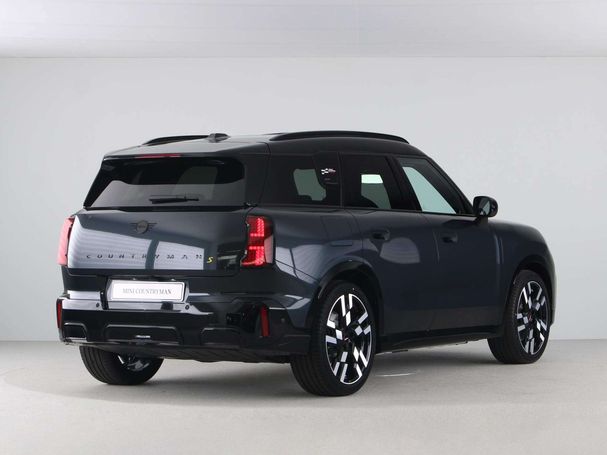 Mini Cooper SE Countryman ALL4 230 kW image number 9