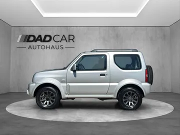 Car image 3