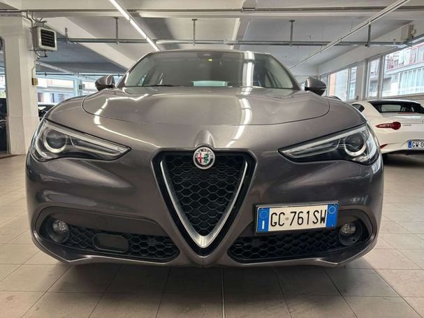 Alfa Romeo Stelvio 2.2 Diesel AT8 Super 118 kW image number 8