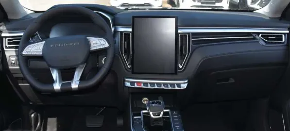 Car image 25