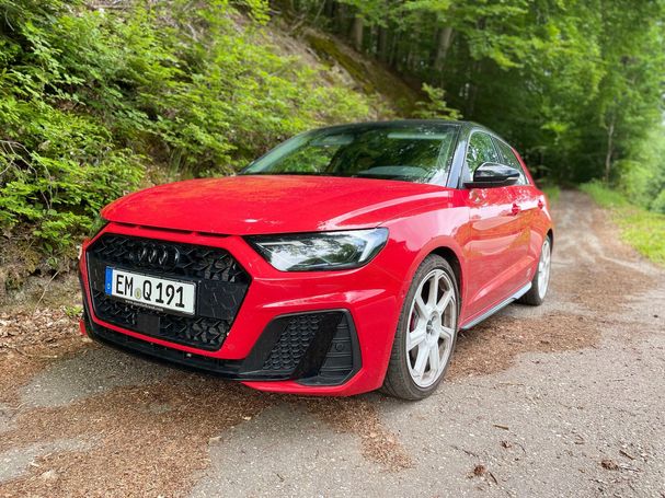 Audi A1 30 TFSIe Sportback 85 kW image number 1