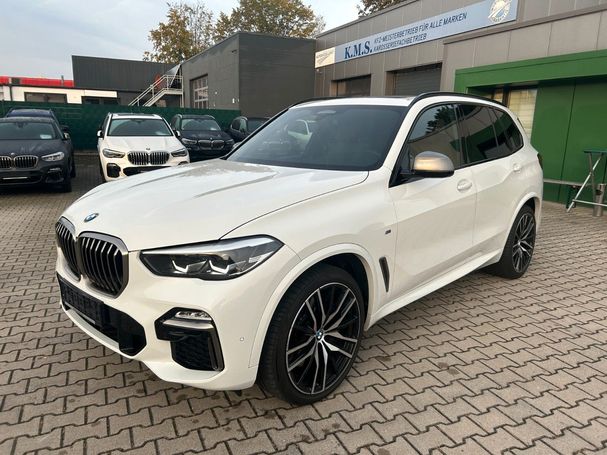 BMW X5 M50i xDrive 390 kW image number 1