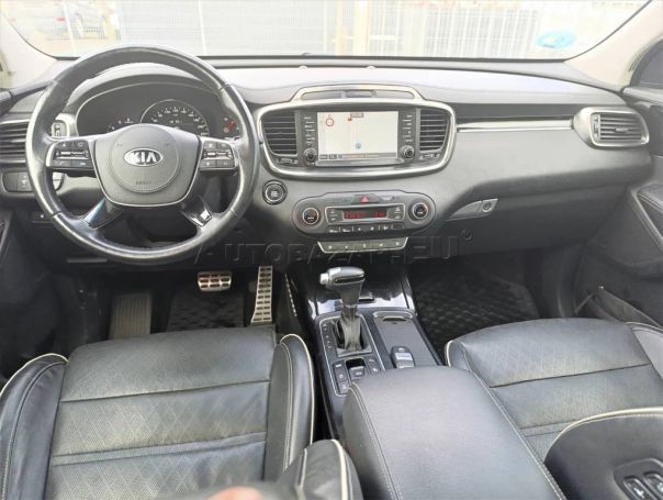 Kia Sorento 2.2 CRDi 147 kW image number 10