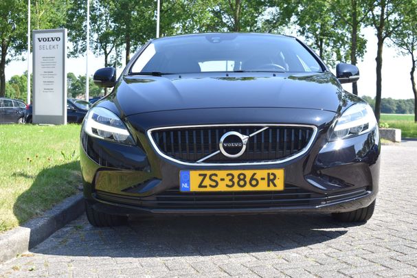 Volvo V40 T2 90 kW image number 4