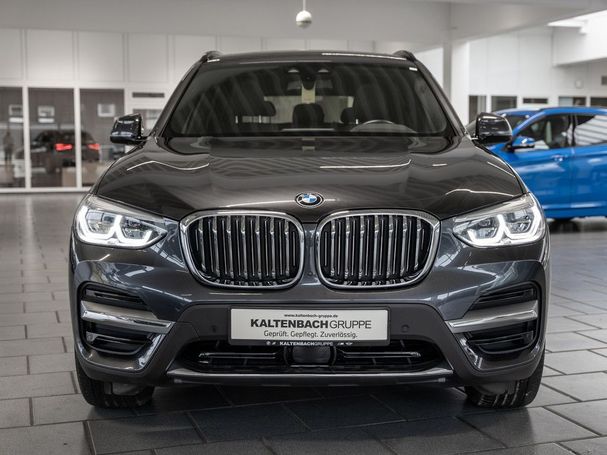 BMW X3 xDrive 210 kW image number 2