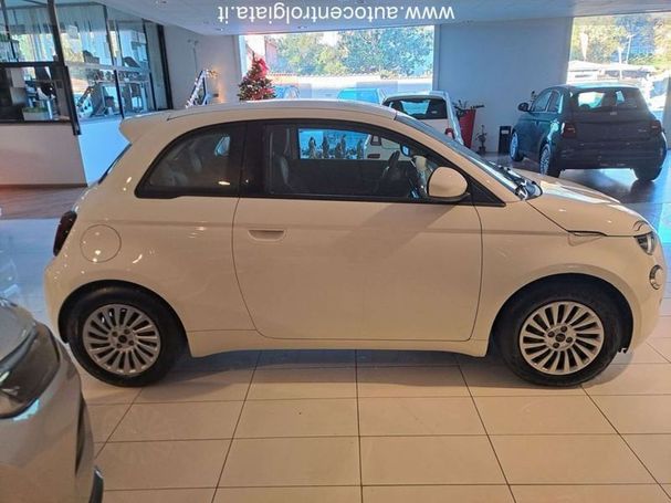 Fiat 500 e 42 kWh 87 kW image number 8