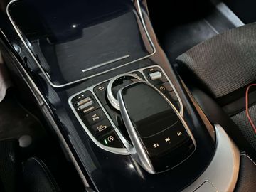 Car image 37