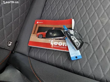 Car image 40