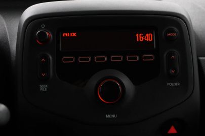 Car image 49