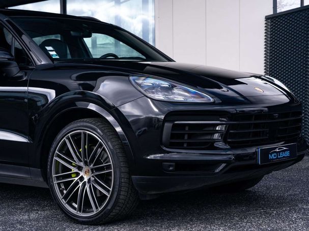 Porsche Cayenne E-Hybrid Tiptronic 340 kW image number 3