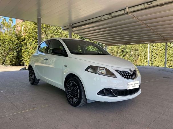 Lancia Ypsilon 51 kW image number 2