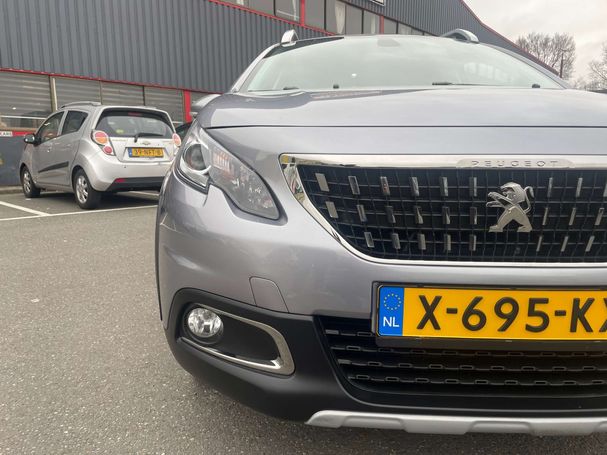 Peugeot 2008 PureTech 61 kW image number 20