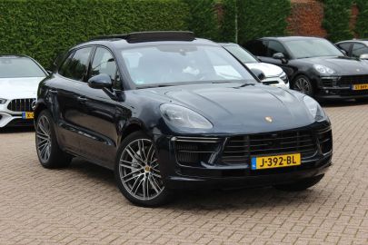 Car image 36
