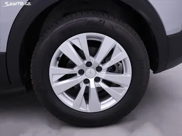 Car image 33
