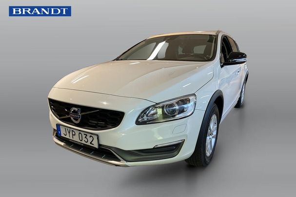 Volvo V60 Cross Country D4 Momentum 141 kW image number 1