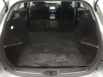 Car image 36