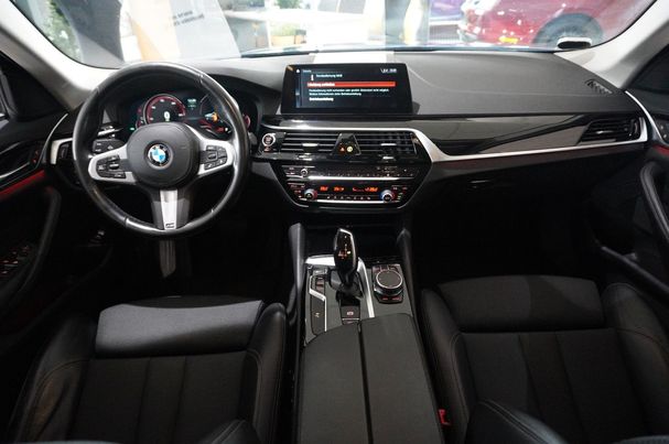 BMW 530d Touring Sport Line 195 kW image number 28