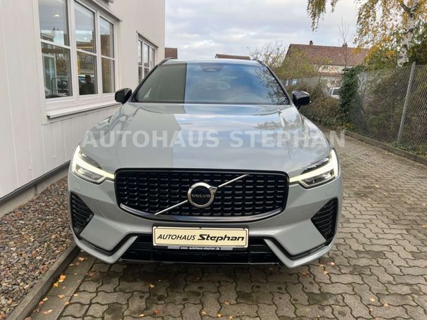 Volvo XC60 B4 Diesel Plus Dark 145 kW image number 3